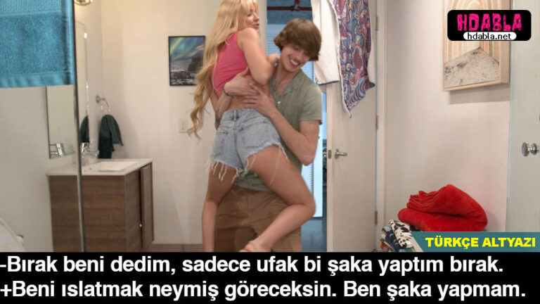 ablamin arkadasi beni islatip saka yapinca kucaklayip dusa soktum.jpg