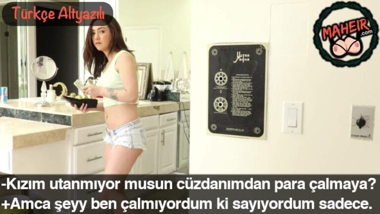 amcasinin cuzdanini kurcalarken yakalandi yarragi yedi.jpg