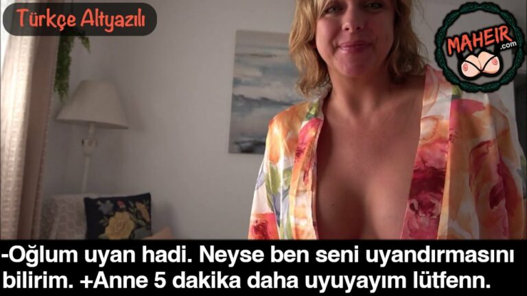 annem beni uyandirmaya gelmis memeleri nerdeyse agzima girdi.jpg
