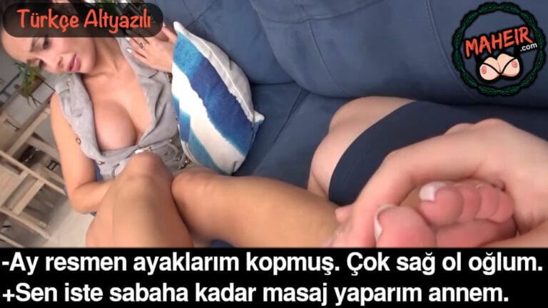 annemin ayaklarina masaj yaparken dekoltesinden gozumu alamadim.jpg