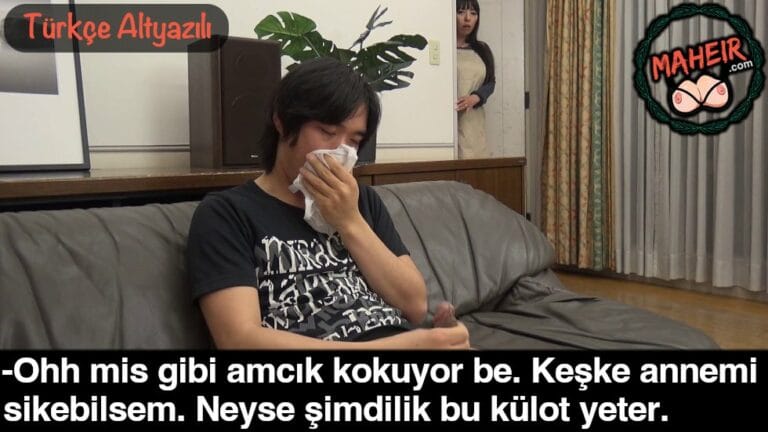 asyali uvey annemin am kokulu kulodunu koklayarak 31 cekiyorum.jpg