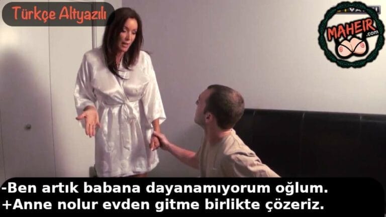 evi terk etmek isteyen annemi sikerek kalmaya ikna ettim.jpg