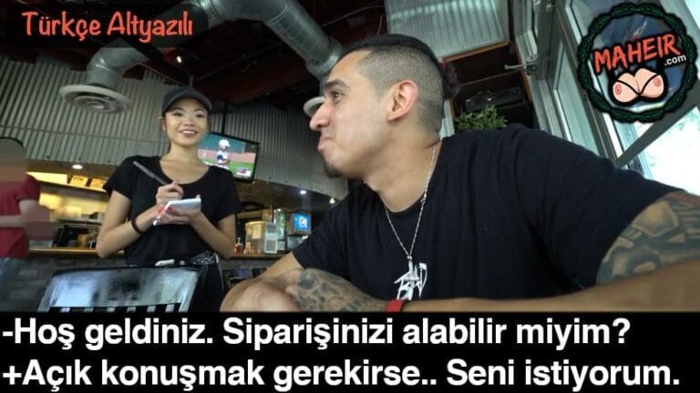 garson kizi kafalayip eve getirdi bir posta cakip gonderdi.jpg