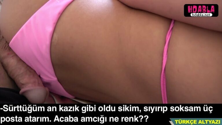 ic camasiriyla uyuyan anneme arkadan surtturuyordum yakalandik.jpg
