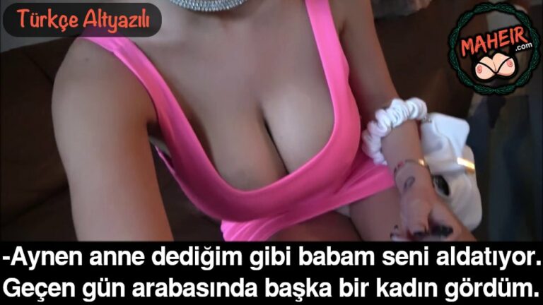 kafasi cakir keyif olan annemi kandirip amina koydum.jpg