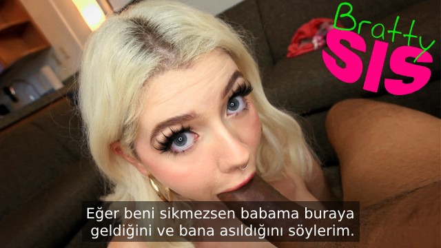 kendini siktirmek icin uvey kardesini tehdit ederek zevkten deliriyor.jpg