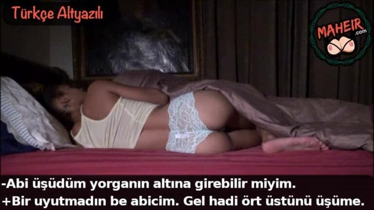 kiz kardesime sarilarak uyurken yarragim kalkti.jpg