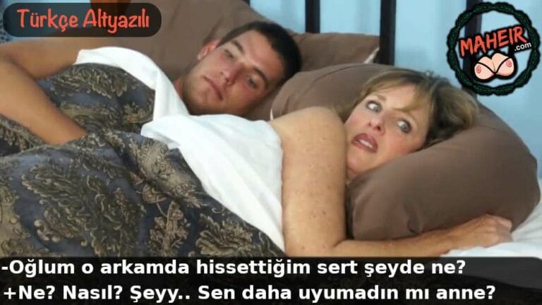 sapik oglan ayni yatakta yattigi olgun annesine hallendi.jpg