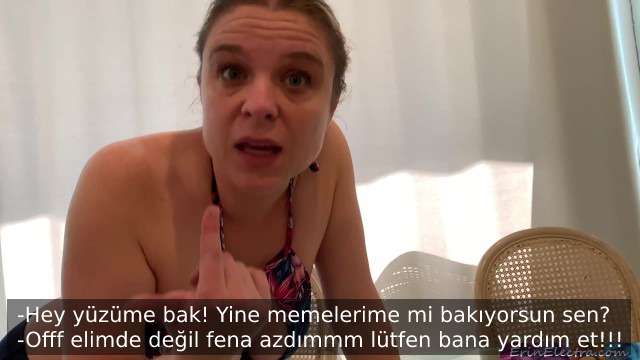 sapik uvey oglunu egitmekte zorluk ceken olgun anne seksi bedenini feda etti.jpg