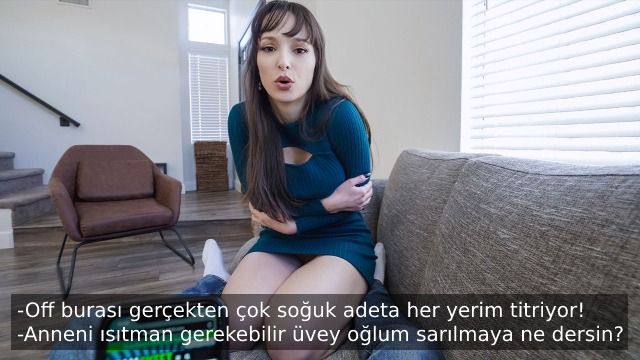 soguktan aminin diregi donan uvey anneyi sike sike isitiyor.jpg