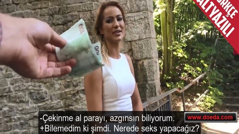 sokakta parayla gotten sikis teklifini reddedemeyen fakir kiz.jpg