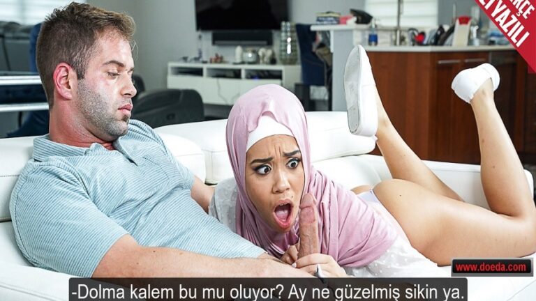 turbanli komsu kiza ders calistirma bahanesiyle sikini emdirdi.jpg