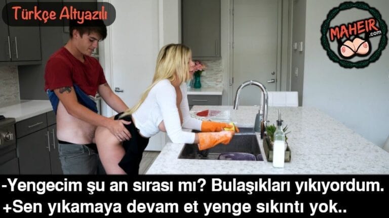 yengem bulasiklari yikarken etegini siyirip icine girdim.jpg