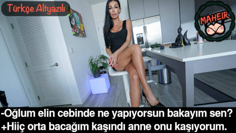 annemin bacaklarina bakip elimi cebime atip sikimi oksadim.jpg