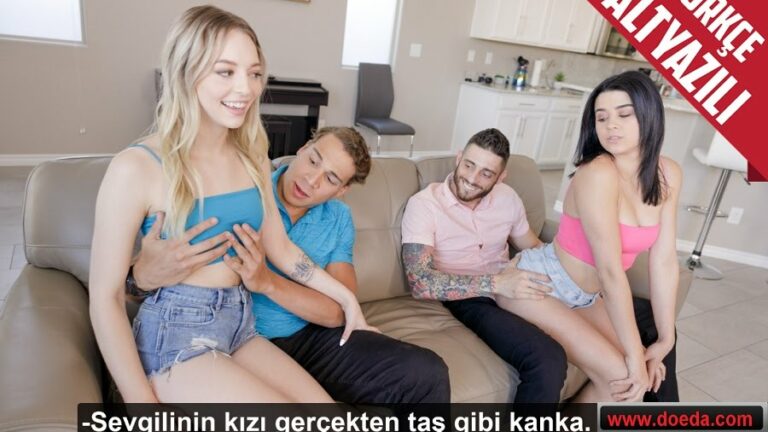 annelerinin yeni sevgilileriyle kucak kucaga zaman geciren kasar kizlar.jpg