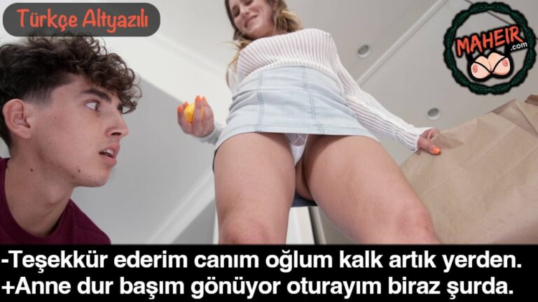 yere dusen seyleri toplarken annesinin etek altina bakiyor