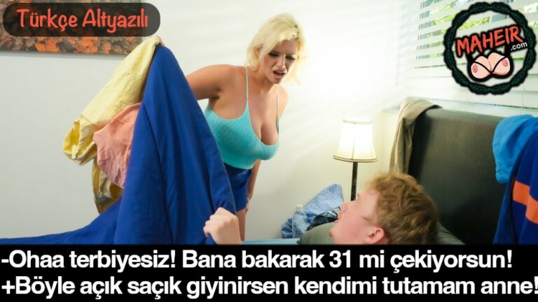 odayi toplayan annesine bakarak yorganin altinda 31 cekiyor.jpg